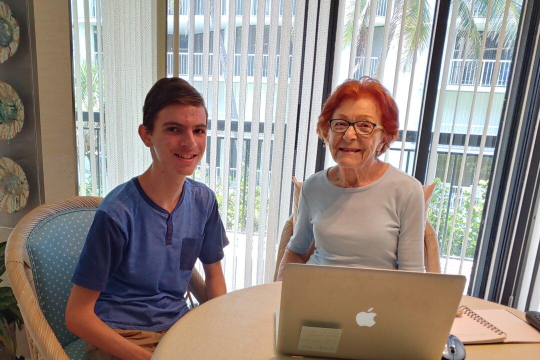 Teen Tech Guru Assists Seniors