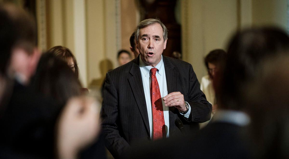 Senate Democrat Jeff Merkley: Situation at Border ‘Approaching a Crisis’