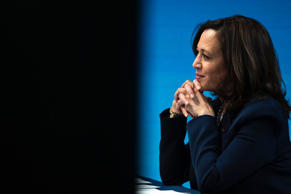 Harris Won’t Overrule Senate Parliamentarian on Minimum Wage, White House Chief of Staff Says