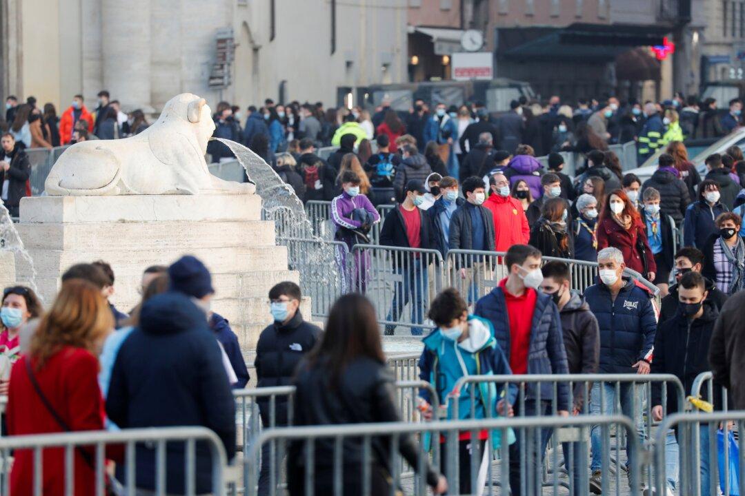 Most of Italy to Enter Lockdown as Nation Faces ‘New Wave’ of CCP Virus Outbreak