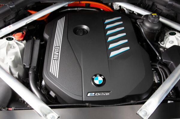 Under the hood. (Courtesy of BMW)