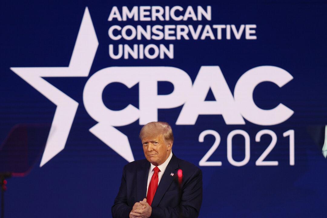 Trump’s PAC Raised Over $3 Million in 24 Hours Following CPAC Speech