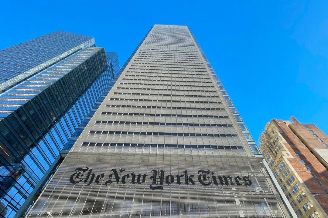 Ex-NYT Reporter Donald McNeil Jr. Hits Paper’s Leadership Over Ouster