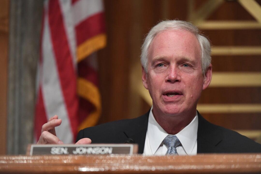 GOP Senator to Push for 10 Hour Reading of $1.9 Trillion COVID Relief Bill