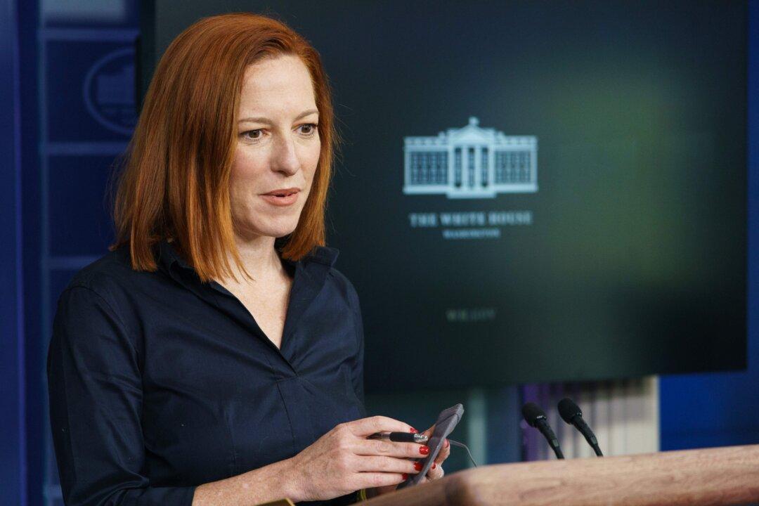 White House Sidesteps Question Over Rising Gas Prices