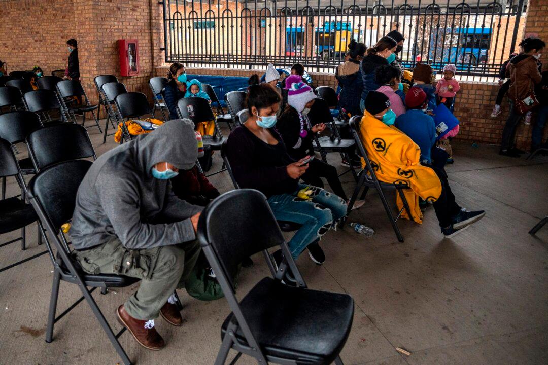 Texas Launches Operation to Counter Growing Crisis at Southern Border