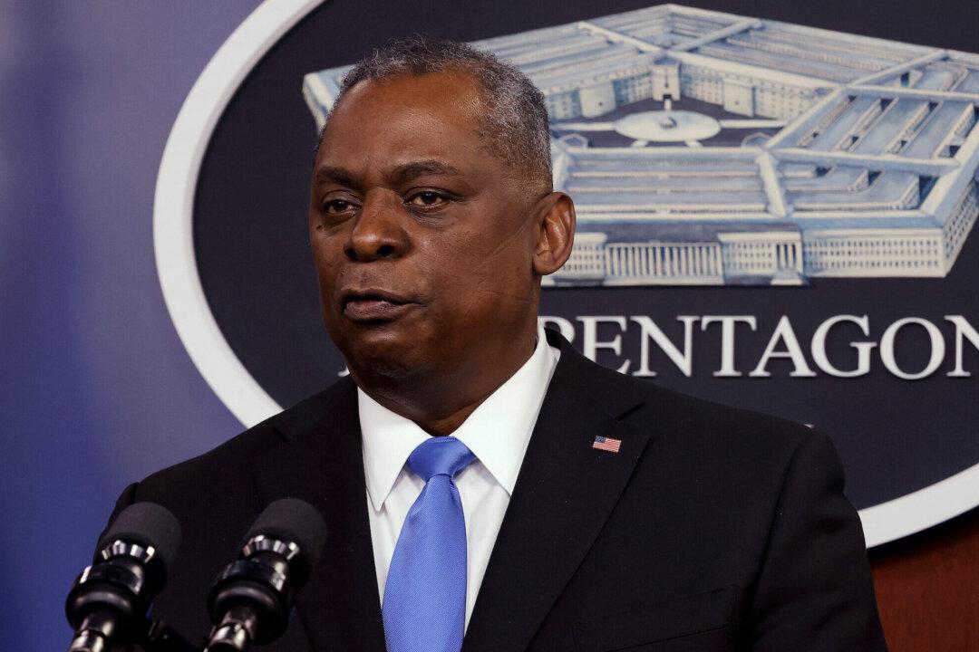 US Will Do What’s Necessary to Defend Itself After Attack in Iraq, Austin Says