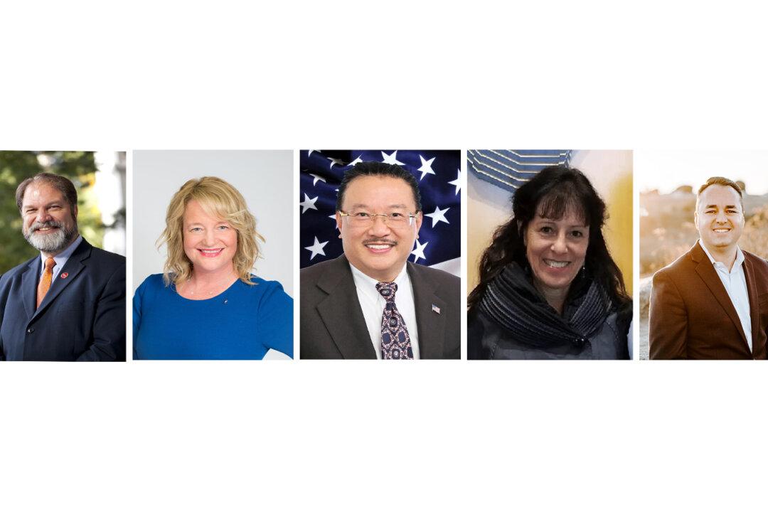 Voters Weigh In on Orange County Supervisor Election