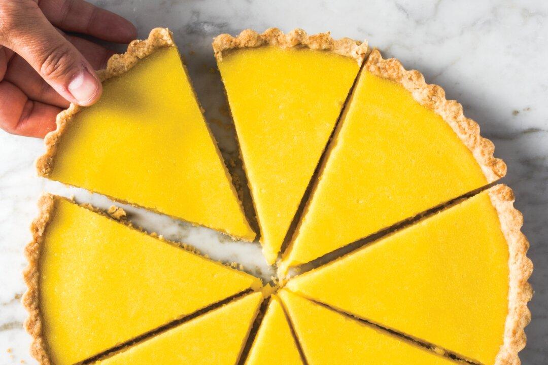 As the Weather Starts to Warm Up, Enjoy This Bright Dessert