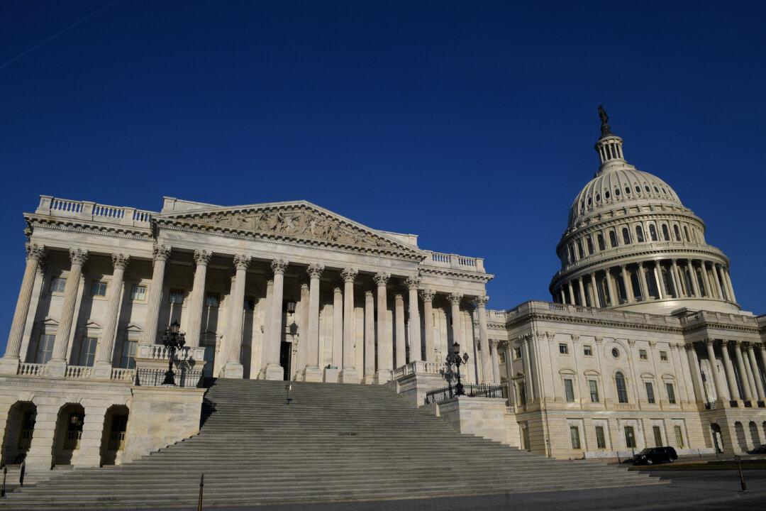 US Capitol Police: Visitors Will Be Asked to Wear a Mask or Leave Premises