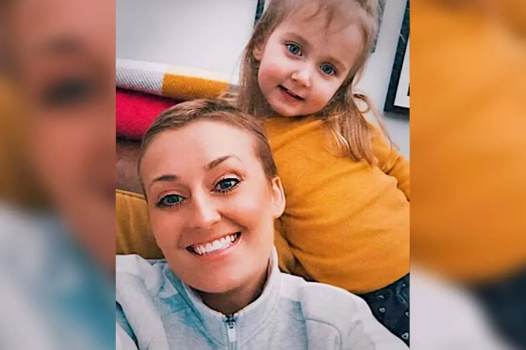 Mom With ‘Incurable’ Breast Cancer Opts for Alternative Treatments, Sees Tumor Shrink