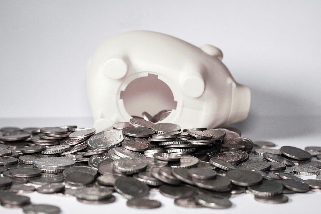 Struggling With Retirement Savings? Uncle Sam May Give You Extra Credit