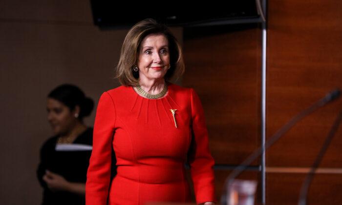 Pelosi’s House Democrat Margin Shrinks as Republican Representative Sworn In