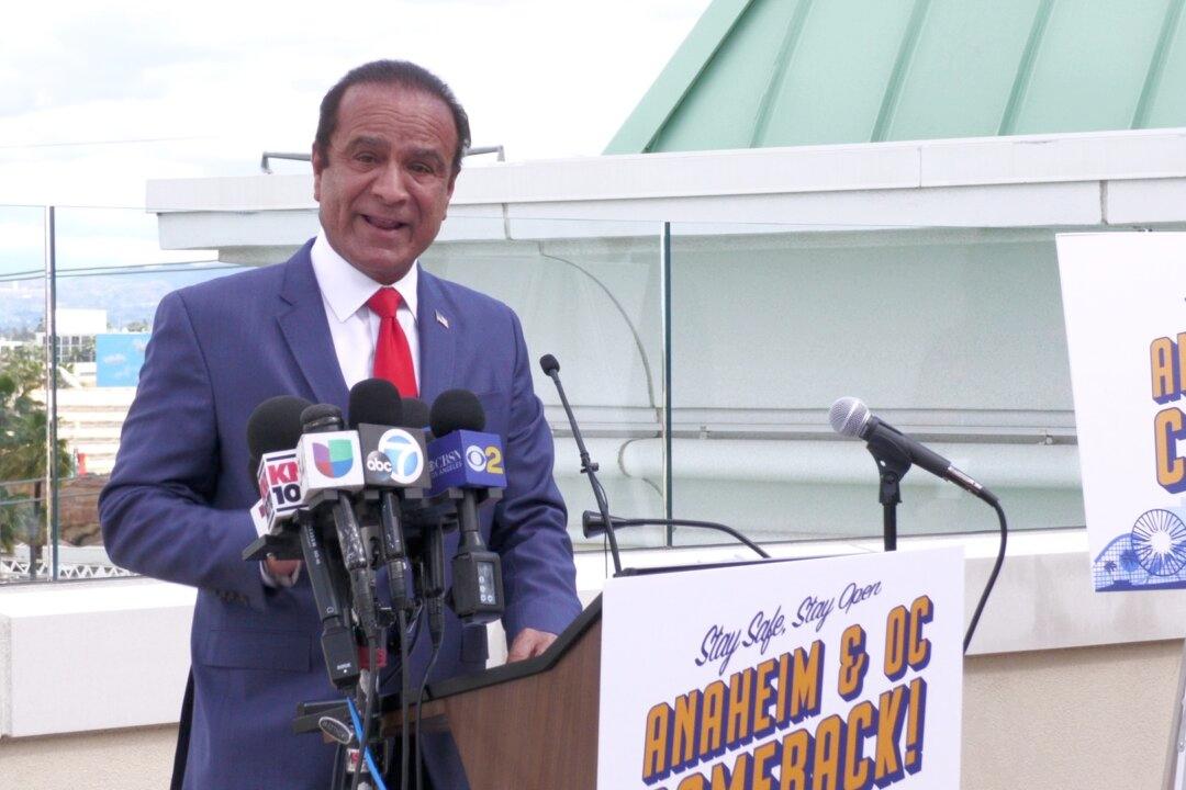 Mayor Celebrates ‘Anaheim Comeback’ as Officials Call for Further Reopenings