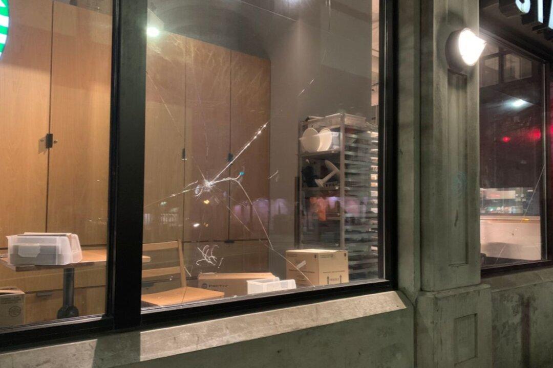 Riots, Violence Erupt in West Coast Cities on Breonna Taylor Anniversary