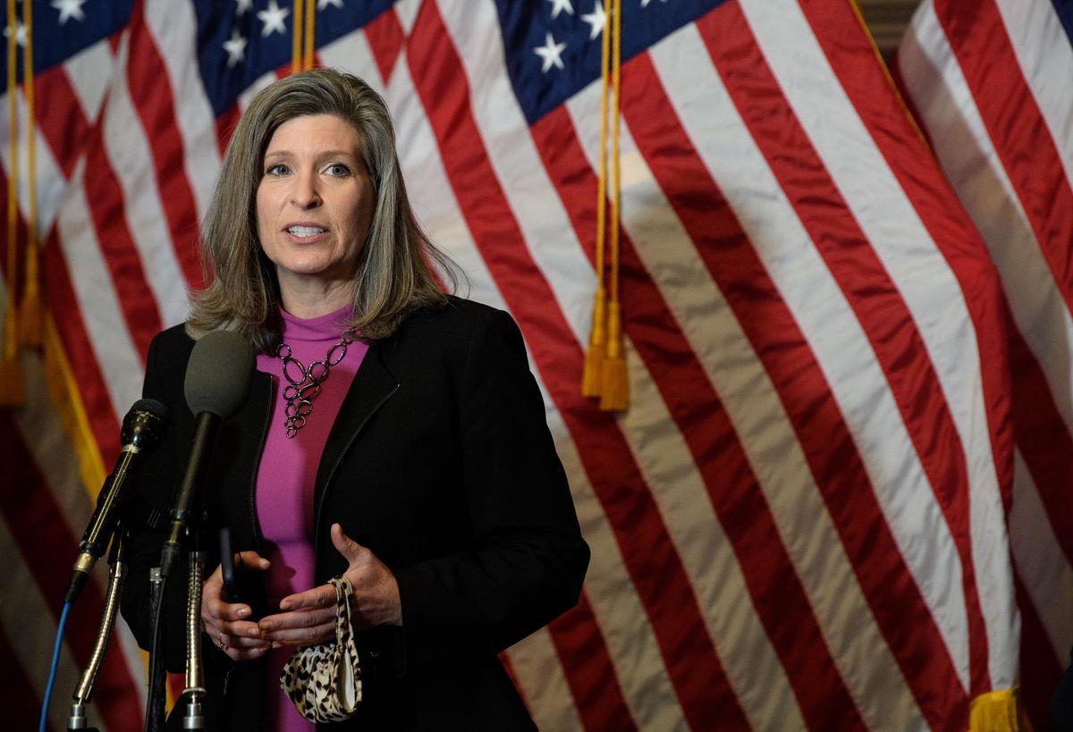 GOP Senators Urge Biden Administration to Designate the Taliban as Terrorist Organization