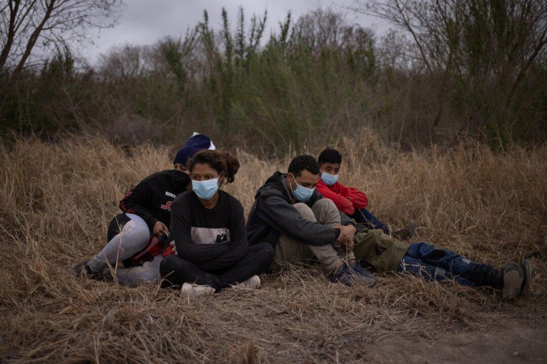 GOP Congressmen: American Dream and Promise Act Sends Message That Illegal Immigration Will Be Rewarded