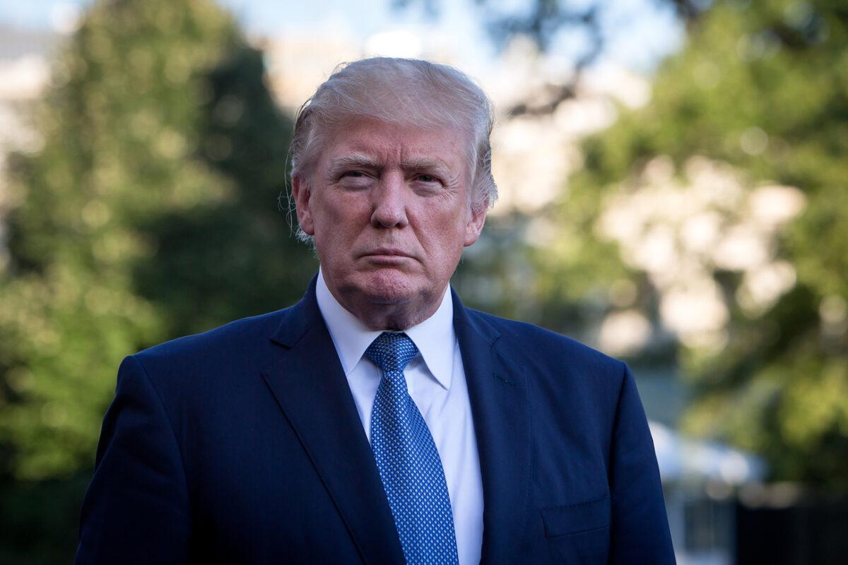 President Donald Trump arrives on the South Lawn of the White House in Washington, D.C., on Sept. 24, 2017. (Samira Bouaou/The Epoch Times)