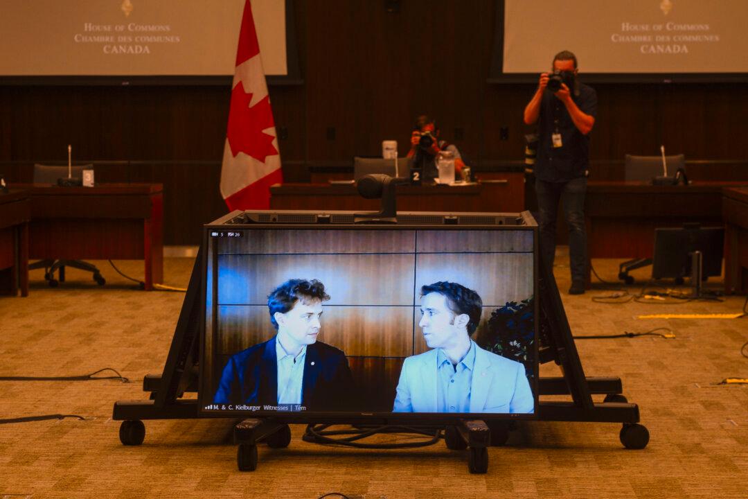 Kielburgers Blame Feds for Student Grant Controversy, Questioned Over Contact With Trudeau’s Top Aide