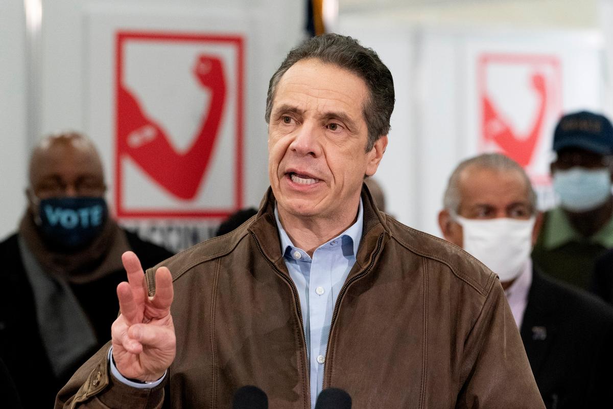 New York Governor Announces Lift on CCP Virus Curfew for Bars, Restaurants