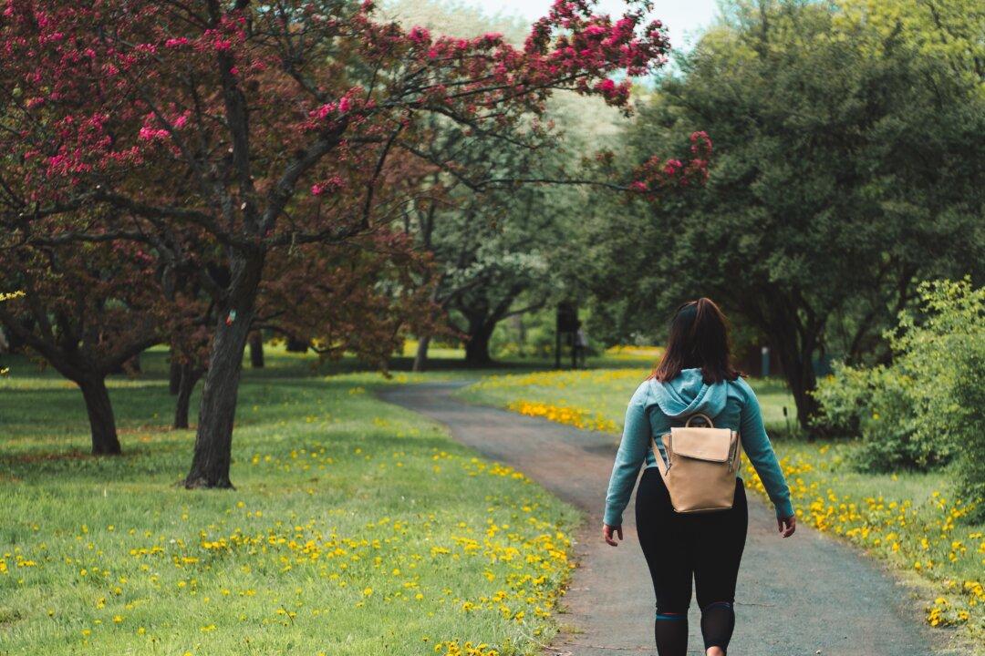 Exercise in Your Garden to Lower Chronic Pain and Improve Mood