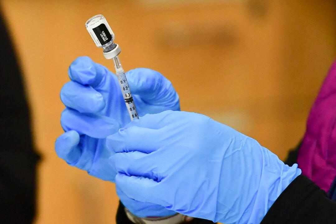 All Veterans, Their Spouses, Caregivers, Eligible for COVID-19 Vaccines Under New Legislation