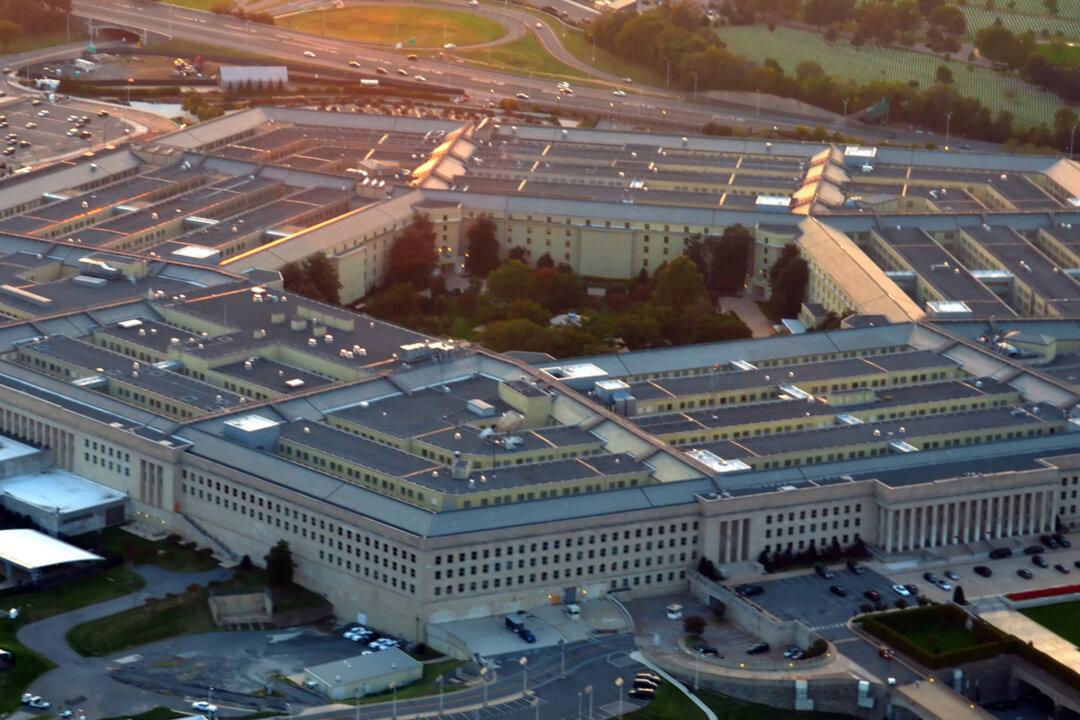 Pentagon Confirms ‘Pyramid-Shaped’ UFO Video to Be Authentic