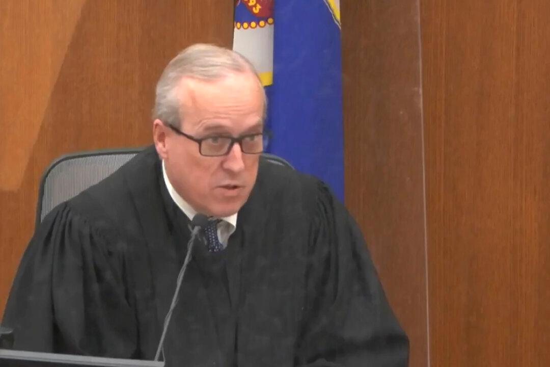 14th Juror Seated for Former Officer’s Trial in Floyd’s Death