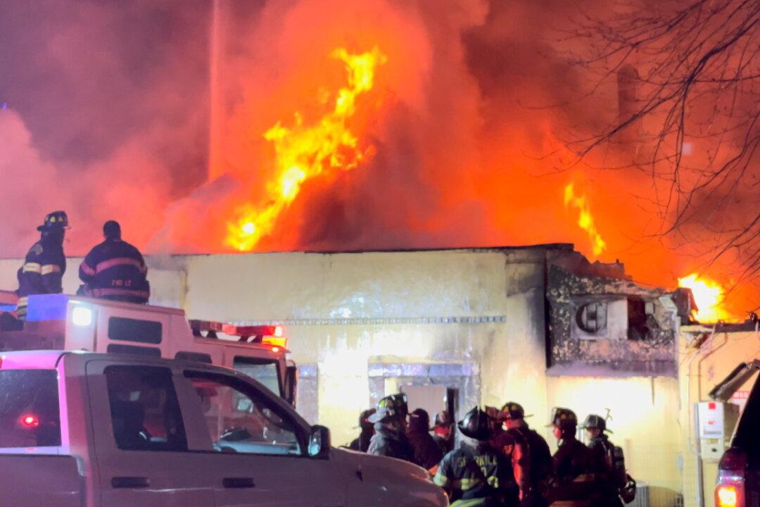 Massive New York Nursing Home Fire Leaves 1 Dead, Firefighter Missing