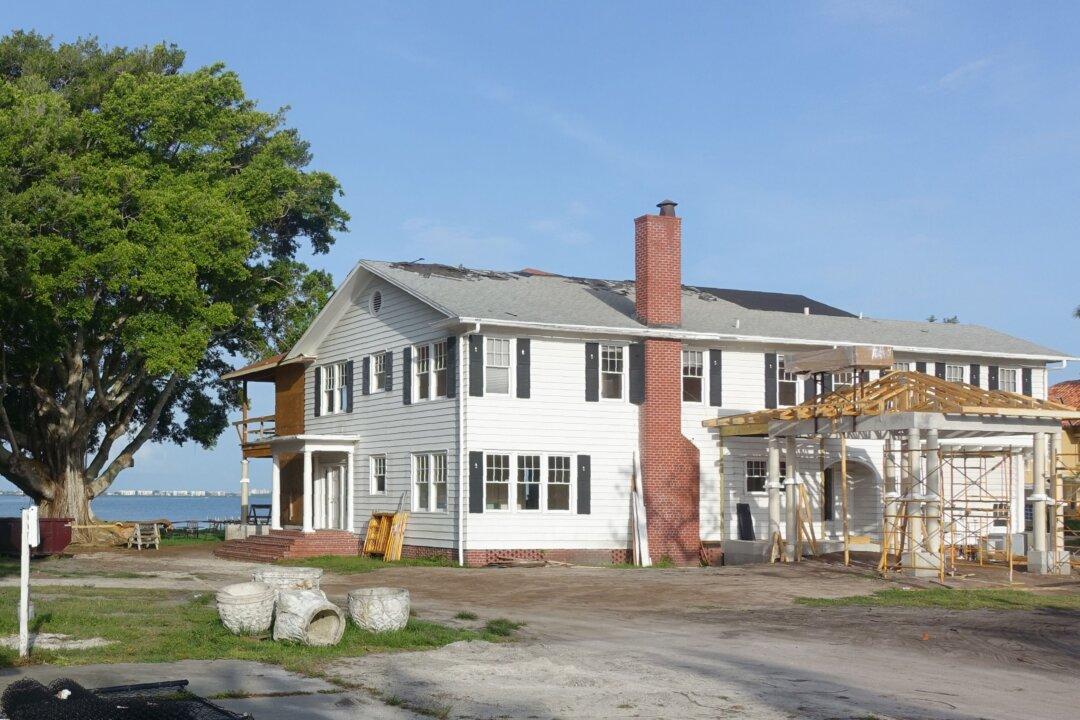 Existing Home Sales Drop Sharply; Prices Surge