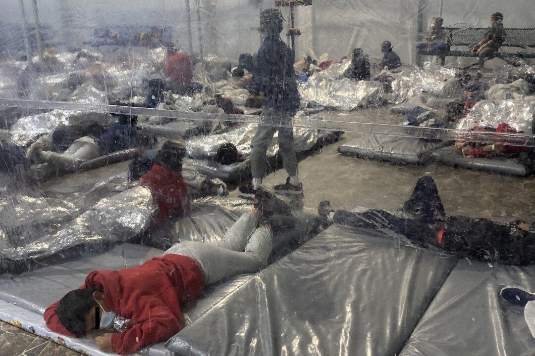 Rep. Cuellar: Border Patrol ‘Overwhelmed’ by Large Numbers of Illegal Immigrants