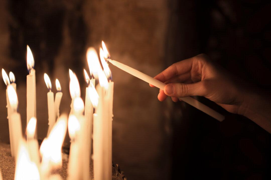 Looking for Signs of Life: ‘The Disappearance of Rituals’