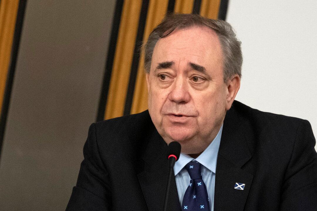 Scotland’s Salmond Launches Rival Pro-Independence Party