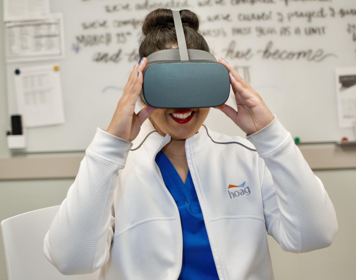 Frontline Nurses Derive Emotional Relief Through Virtual Reality Technology