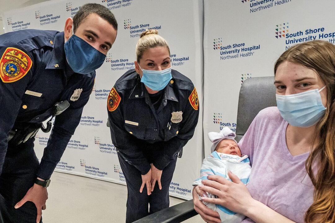 Mom Names Newborn Daughter After Officers Who Helped Her in Dramatic Roadside Delivery