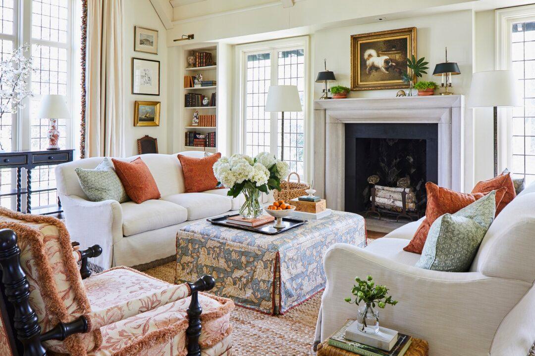 Grace and Sensibility in a Southern Home