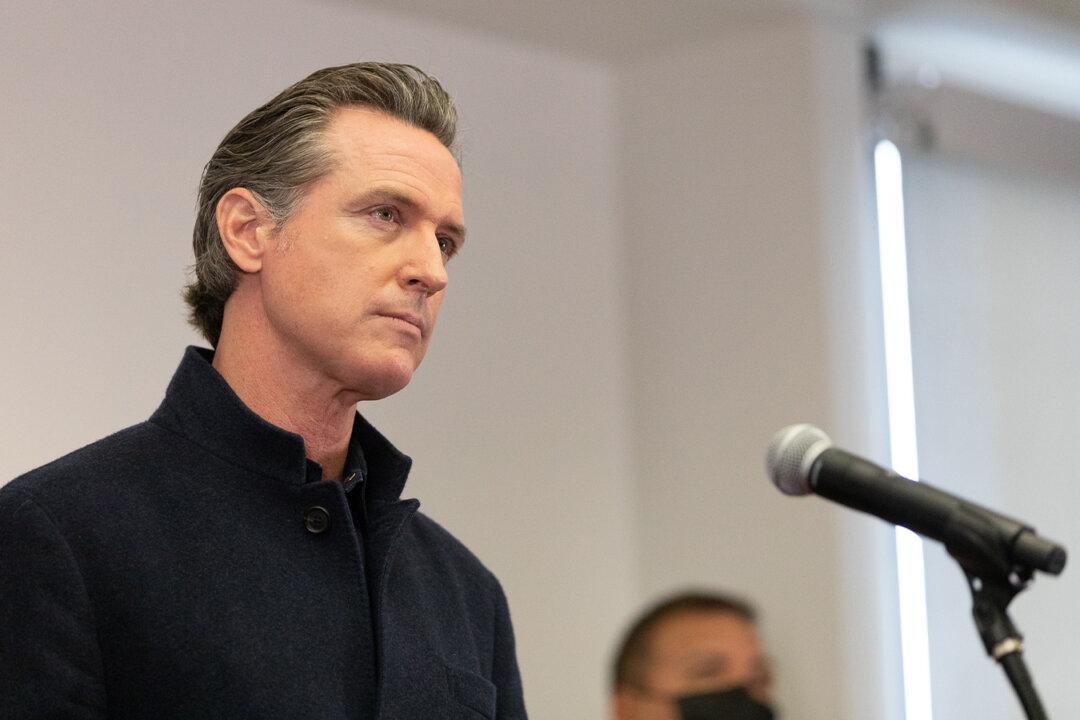 Eight People in Orange and LA Counties Withdraw Support for Newsom Recall