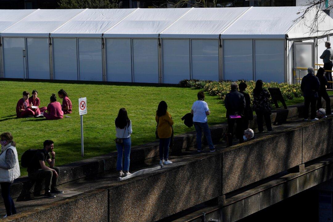 UK Wants to Vaccinate All Adults Before Sharing Vaccine With Other Countries