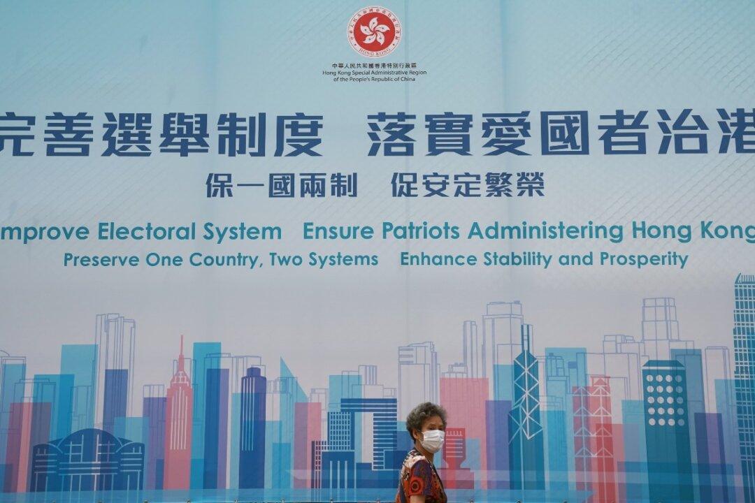 Chinese Regime Formalizes Sweeping Electoral Shake-Up for Hong Kong, Demands Loyalty