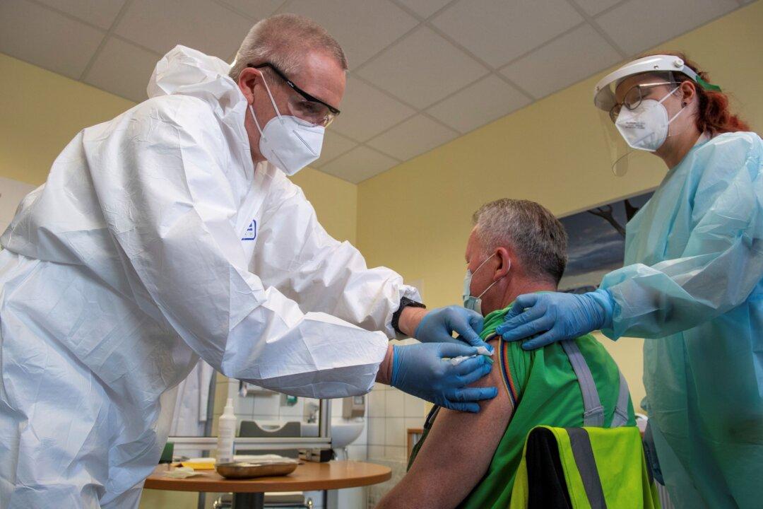 COVID-19 Vaccine ‘Possibly’ Linked to Rare Blood Clots: EU Agency