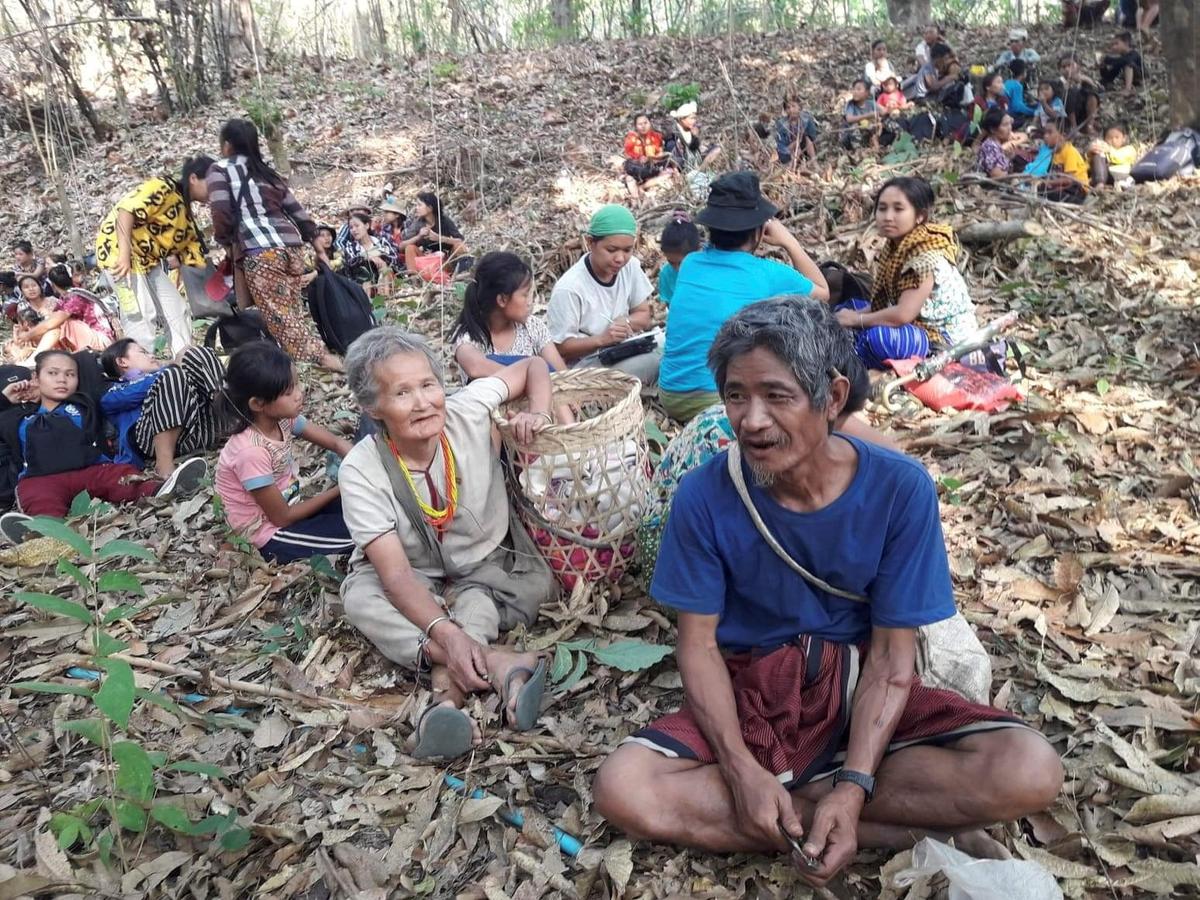 Burma Protesters Launch ‘Garbage Strike’; Two Killed as Death Toll Tops 500