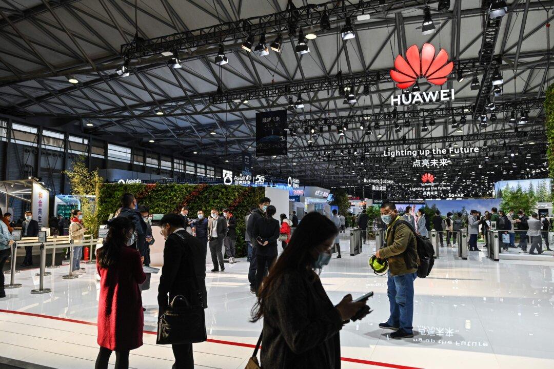 Huawei’s Global Business Bruised by Trump’s Sanctions