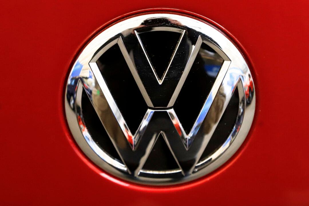 Volkswagen Recalls Beetles to Replace Takata Air Bags