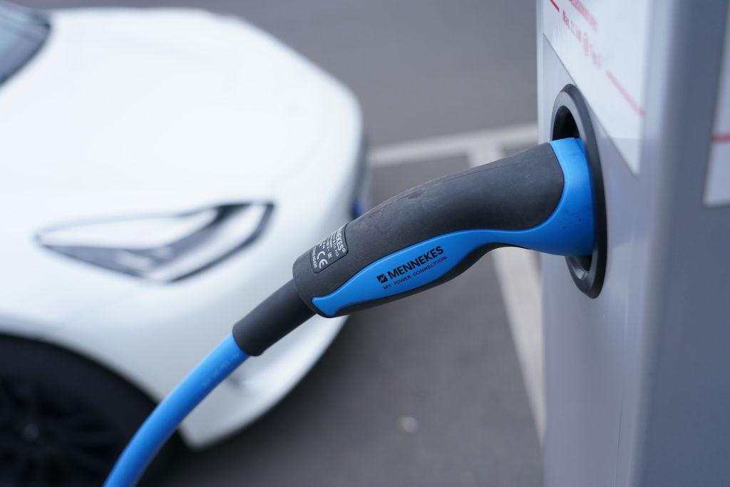 Labor Promises Tax Exemption for Electric Vehicles