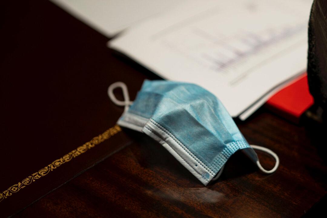 North Carolina Restaurant Gets Backlash for Insisting Customers Mask Up or Show Proof of Vaccination