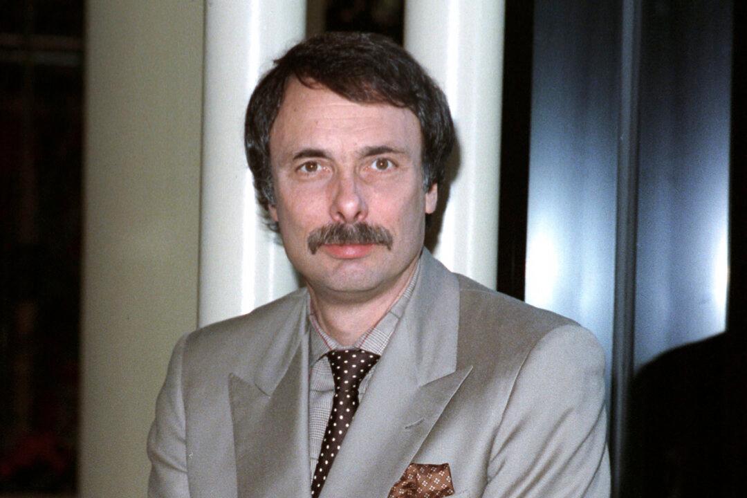 Arthur Kopit, 3-Time Tony-Nominated Playwright, Dies