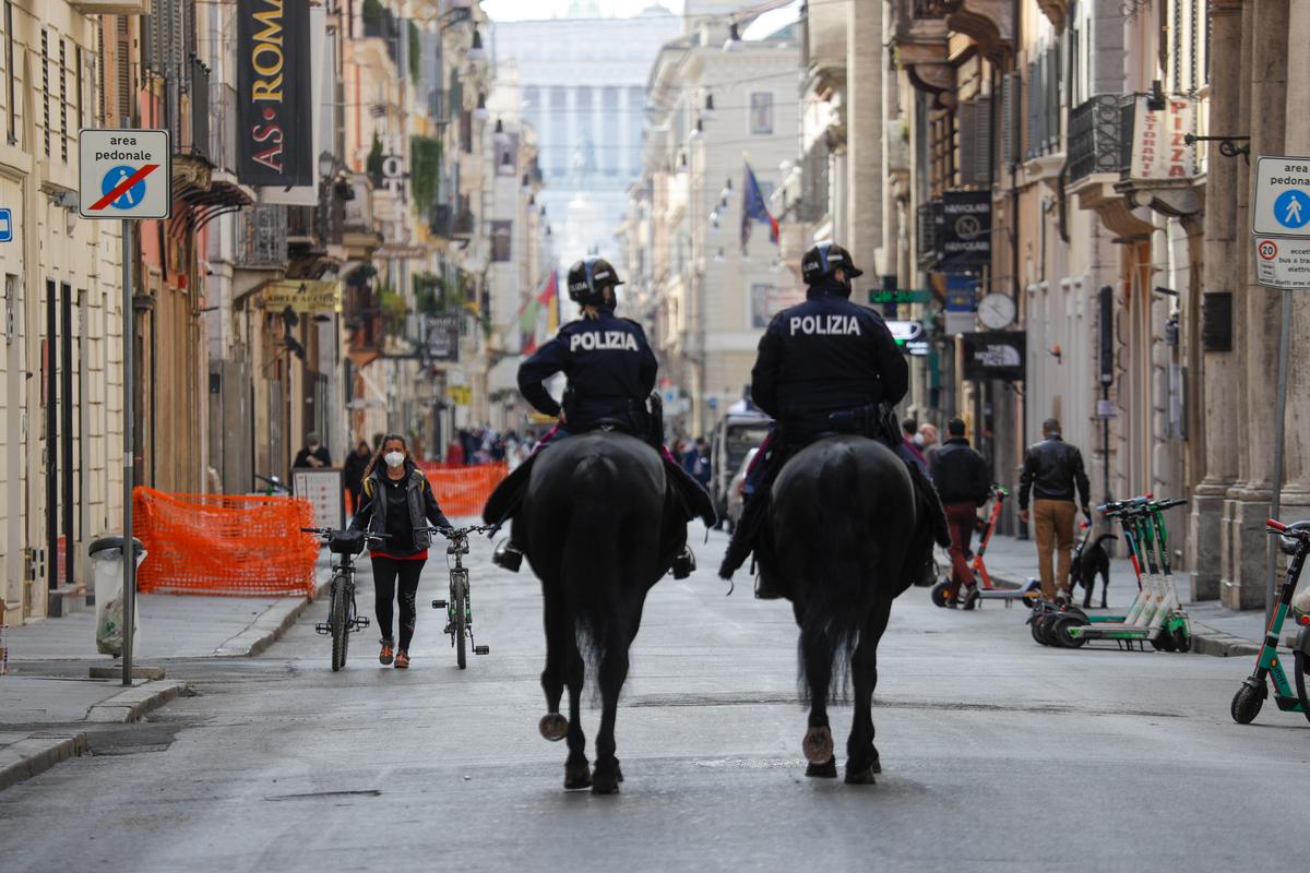 Italy Enters Strict 3-Day Lockdown Over Easter