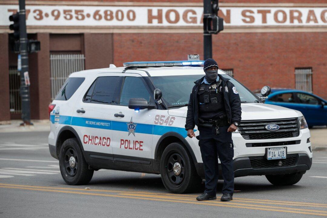 34 Shot, 8 Murdered in Chicago Over the Weekend