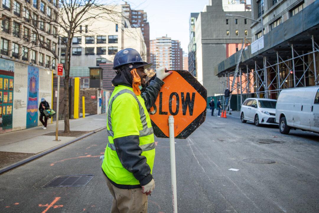 National Trade Group CEO Says Infrastructure Plan Bad for Economy, Workers