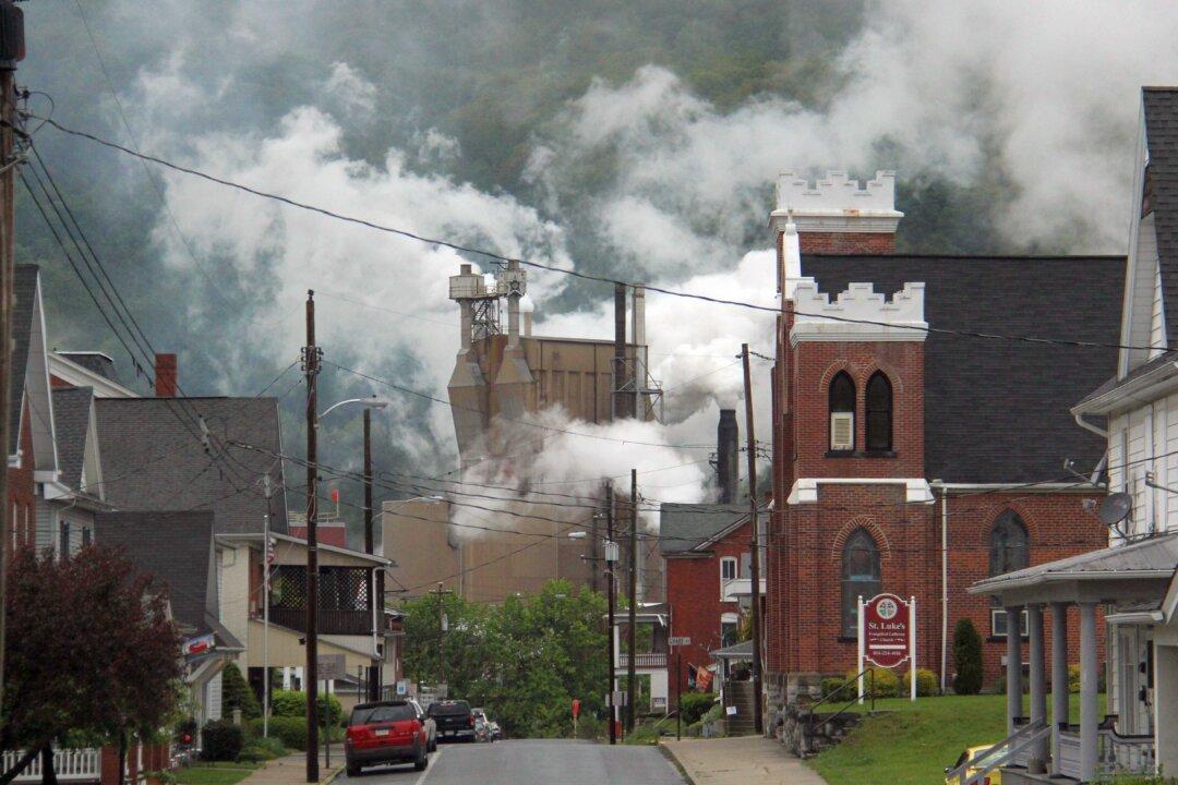 A Union’s Support of Biden Does Little to Save Members’ Jobs in Pennsylvania